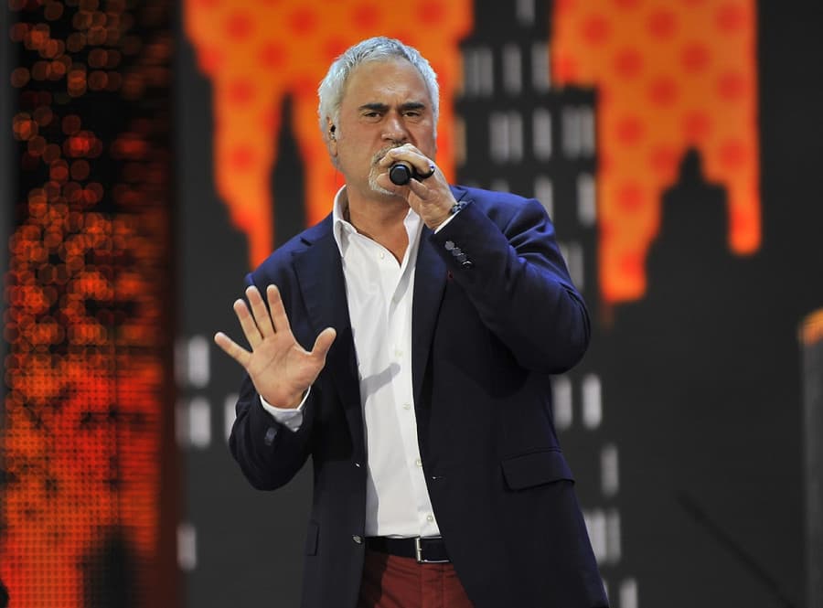 eksklyuzivnyj-tur-v-uzbekistan-turkmenistancy-smogut-posetit-koncert-meladze