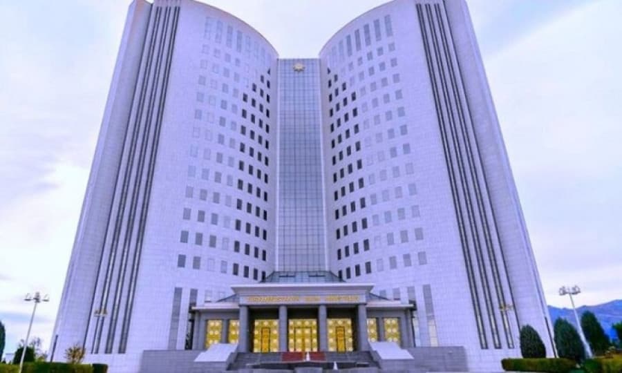 hytayyn-we-wengriyanyn-yokary-okuw-mekdeplerine-20262027-okuw-yyly-ucin-resminamalary-tabsyrmagyn-mohleti-malim-edildi