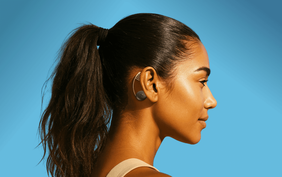 fitbit-mozg-awear-kontrolirovat-stress-s-pomoshchyu-ii