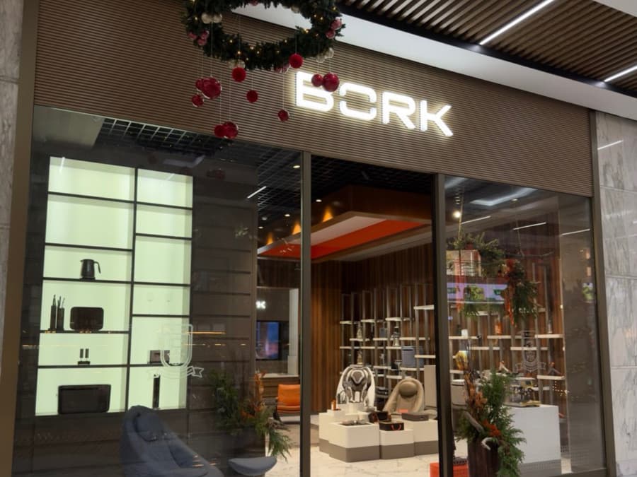 bork-brendinin-turkmenistandaky-wekilleri-taze-kolleksiyanyn-tanysdyrylysyny-gecirdiler