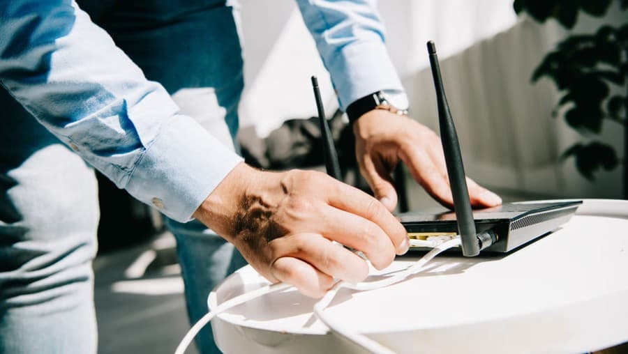 turkmentelekom-napominaet-abonentam-o-dejstvuyushchej-usluge-vyzova-tehnicheskogo-specialista