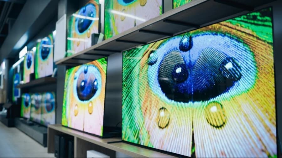 abs-da-lg-we-samsung-telewizorlary-eyelerine-gozegcilik-etmekde-ayyplandy