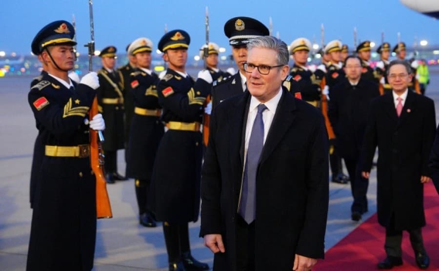 premer-ministr-velikobritanii-nameren-vystroit-posledovatelnoe-partnerstvo-s-kitaem