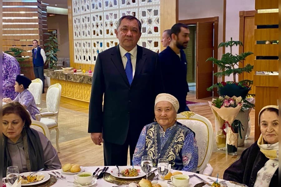 Gazagystanyň Türkmenistandaky ilçihanasy Remezan aýy mynasybetli agyz açary gurady