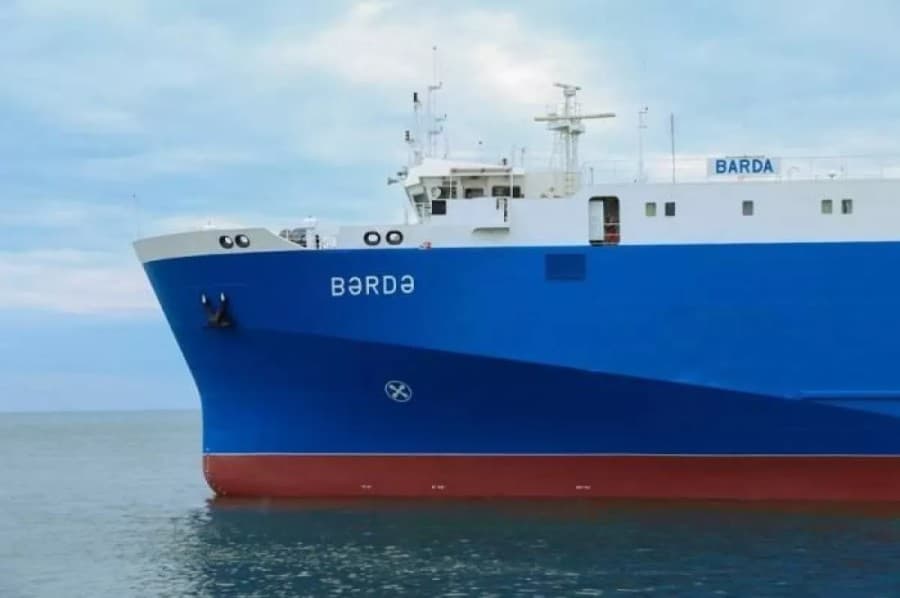 azerbayjan-paromy-turkmenistana-ilkinji-gatnawyny-amala-asyrdy