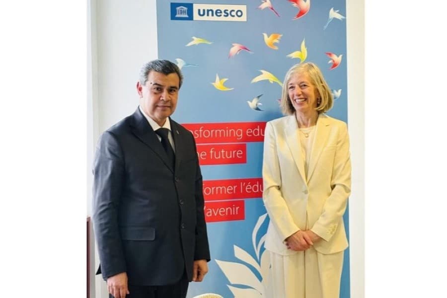turkmenistan-yunesko-partnerstvo-parizhe-obsudili-budushchee-cifrovogo-obrazovaniya