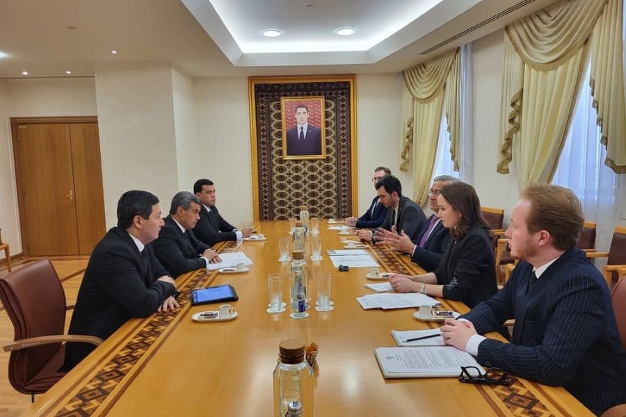 turkmenistan-tatarstan-rasshiryayut-gorizonty-obrazovanie-cifrovizaciya