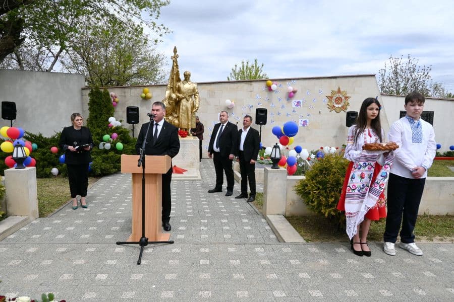 Moldova honors the memory of outstanding Turkmen writer Nurmyrat Saryhanov