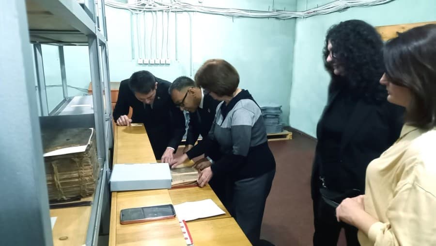 scientists-turkmenistan-and-georgia-begin-joint-research-national-manuscripts