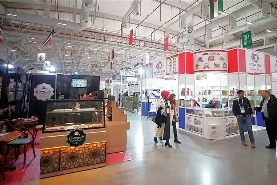 Stambulda 12-nji Bütindünýä Halal Expo sammiti we sergisi geçiriler