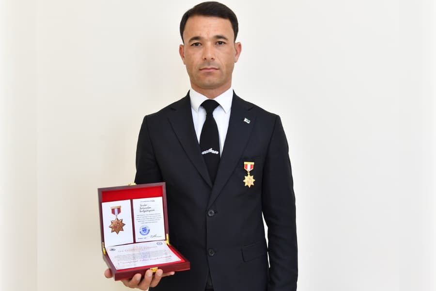 A teacher from Turkmenistan was recognized as a “Master of His Craft” at a forum in Tashkent