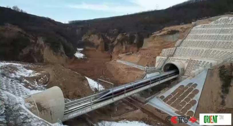Высокоскоростная железная дорога Сиань–Яньань начинает эксплуатацию