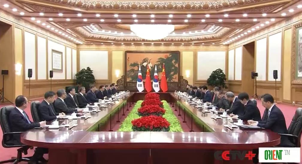 Xi holds talks with ROK President Lee Jae Myung