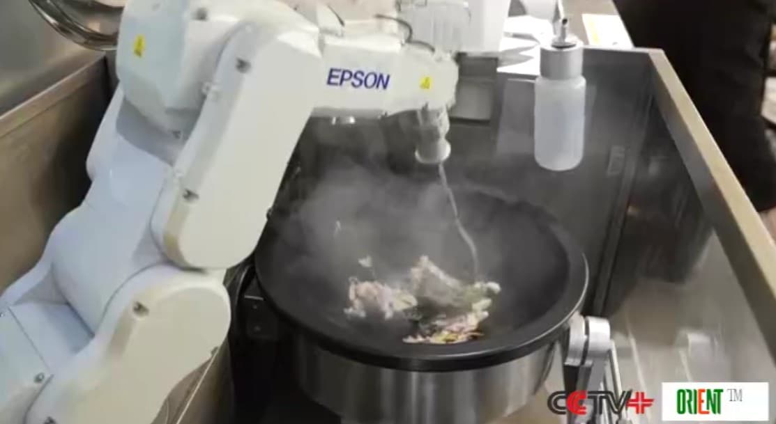 AI robot restaurant begins trial operations in east China’s Hangzhou