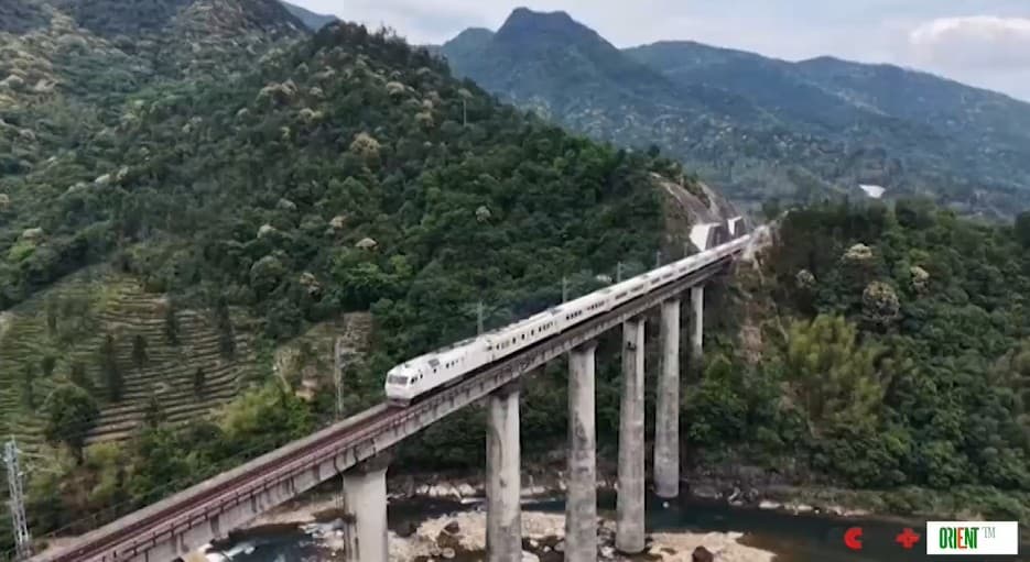 One Billion Five Hundred Fifty-Five Million Passengers in Four Months. China’s Railways Break Records and Become More Convenient for People and Their Pets.