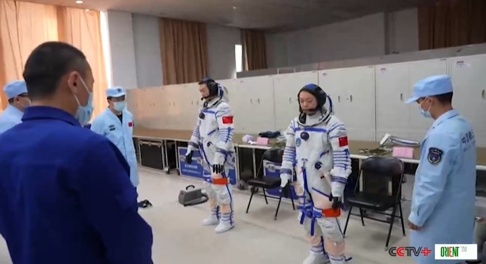 Hong Kong’s First Female Astronaut: From Police Officer to the Shenzhou-23 Mission. Lai Ka-ying: “I Made It Together with the Team”