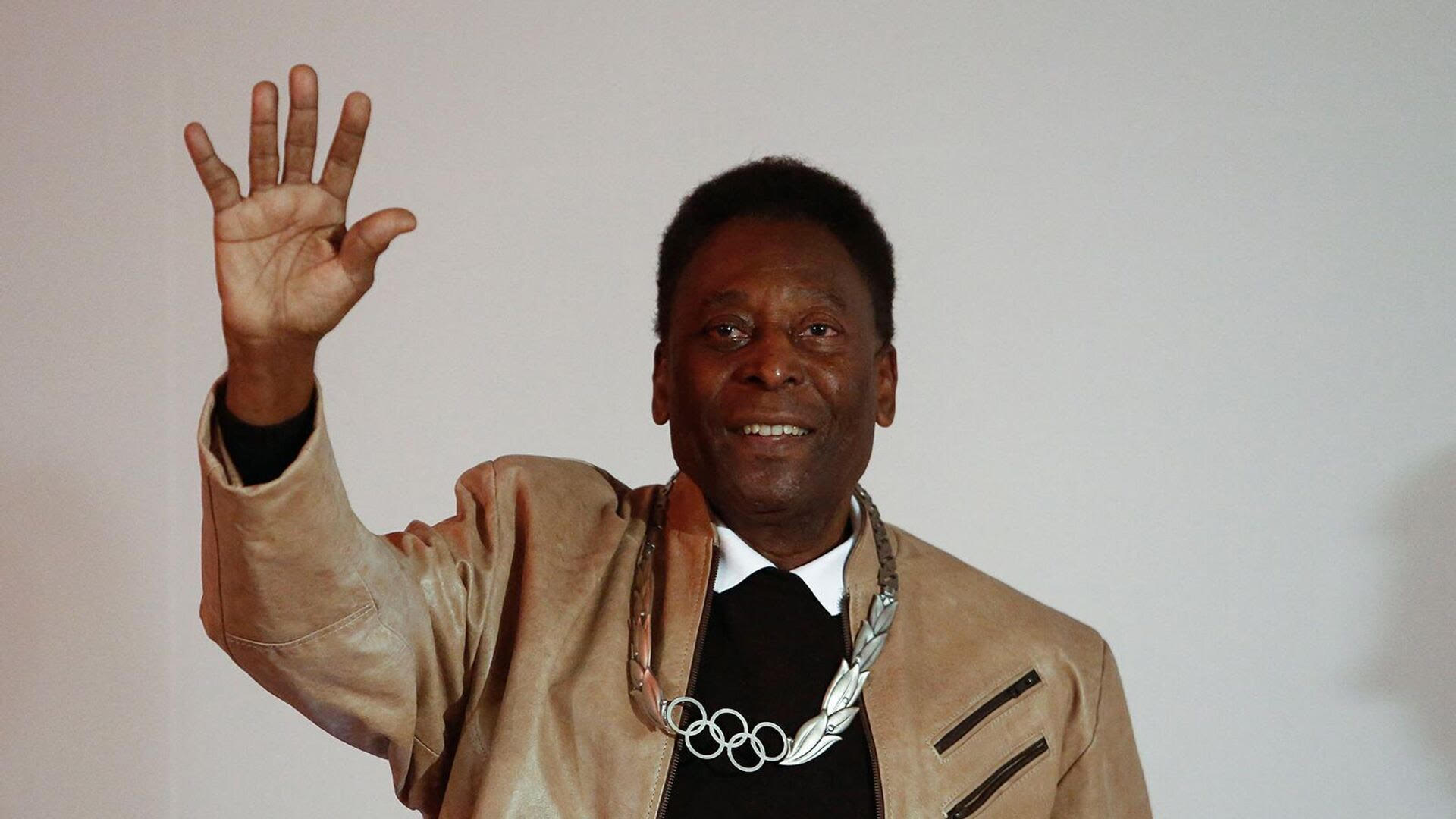 Pele discharged from Hospital