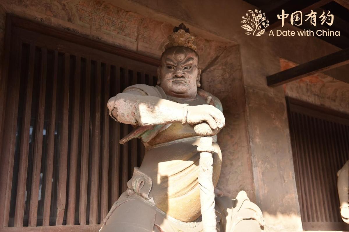 drevnie-sokrovishcha-i-sovremennoe-ocharovanie-shansi-privlekaet-vnimanie-mirovyh-reportyorov.jpg(1)