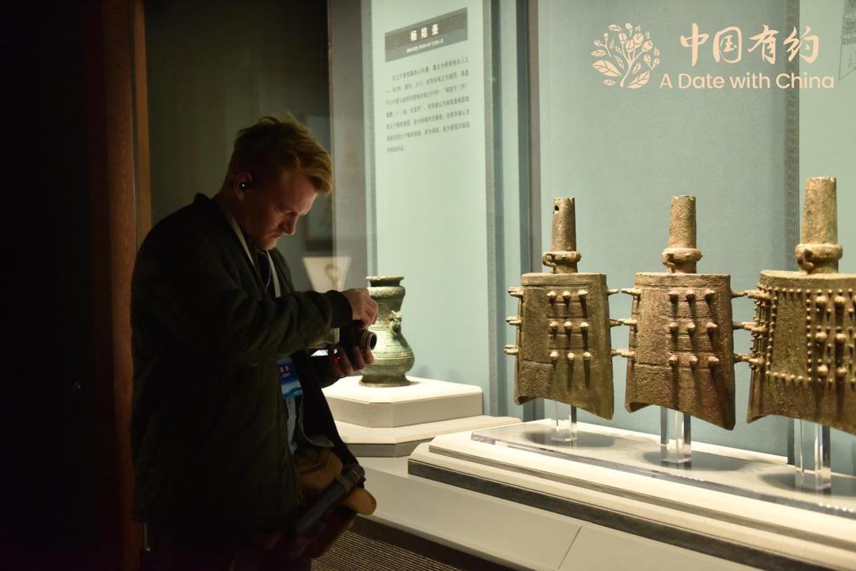 drevnie-sokrovishcha-i-sovremennoe-ocharovanie-shansi-privlekaet-vnimanie-mirovyh-reportyorov.jpg(7)