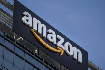 Amazon внедряет технологию для устойчивого управления отходами