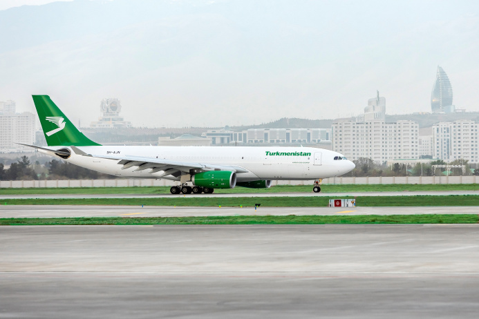  The airline "Turkmenistan" suspends flights to Moscow