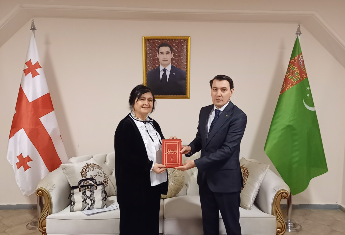  Ambassador of Turkmenistan in Georgia met with the Chairman of Creative Union of Georgian Writers