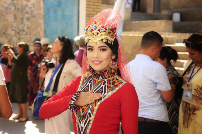  Более 100 тысяч туристов из Туркменистана посетили Узбекистан в 2023 году