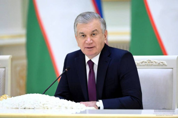 Узбекистан сокращает более 2000 чиновников, заменяя их ИИ