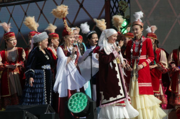 Türkmenistanly çagalar Aktauda geçirilýän «Önerli ören» atly halkara festiwalyna gatnaşýarlar