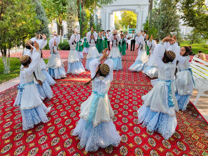  День русского языка отметят в Ашхабаде праздничными мероприятиями