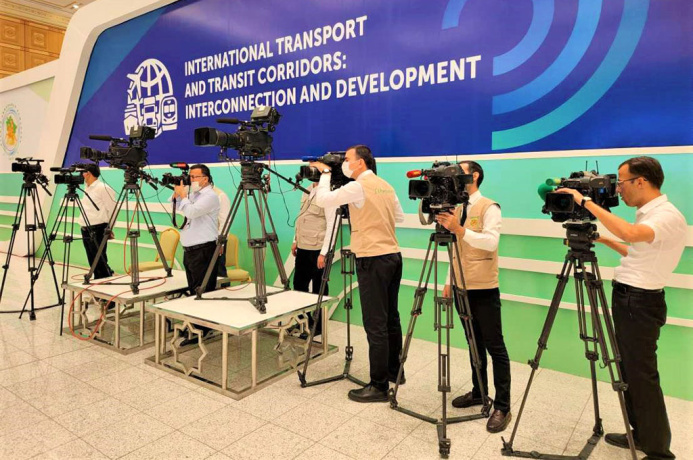  ADB supports Turkmenistan in positioning itself as a transit hub