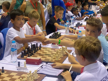 Watch how young chess knights and princesses from Turkmenistan fight at the World Cup in Egypt