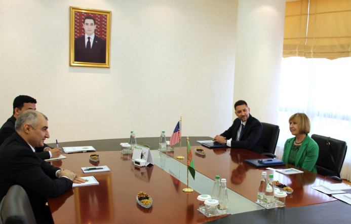  The Ministry of Foreign Affairs of Turkmenistan held a meeting with US Ambassador Elizabeth Rood