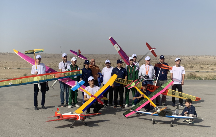  The championship of Turkmenistan in aircraft modeling took place