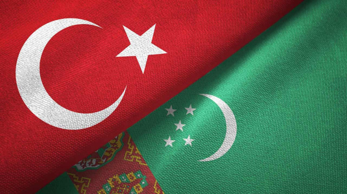  A telephone conversation was held between the mother of the President of Turkmenistan Ogulgerek Berdimuhamedova and the wife of the President of the Republic of Turkey Emine Erdogan