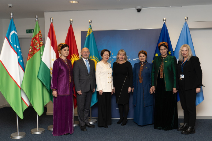 The Turkmen Delegation Took Part In The Dialogue Of Women Leaders Of