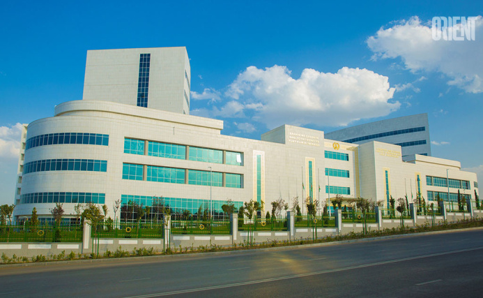  President Berdimuhamedov gave tasks for the construction of new medical institutions