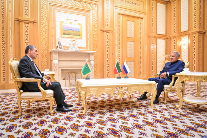  Gurbanguly Berdimuhamedov held a meeting with Rustam Minnikhanov