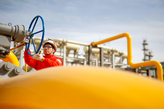  Три нефтяных гиганта Китая в прошлом году установили рекорды добычи