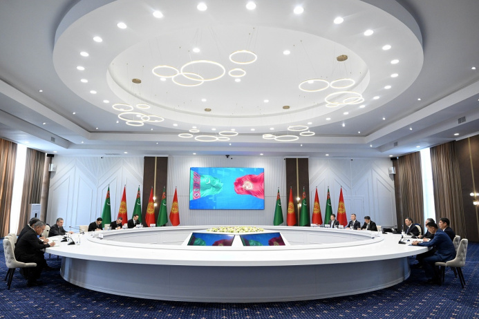  The Chairman of the Khalk Maslakhaty of Turkmenistan held talks with the President of Kyrgyzstan
