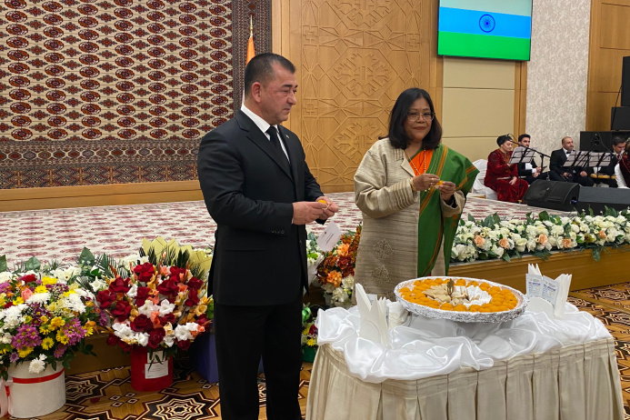  The Embassy of India in Turkmenistan hosted a reception to mark the 76th Republic Day