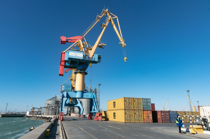  14-fold increase in container transit from China via the Trans-Caspian Corridor