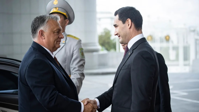  Премьер-министр Венгрии пригласил главу Туркменистана в Будапешт с официальным визитом