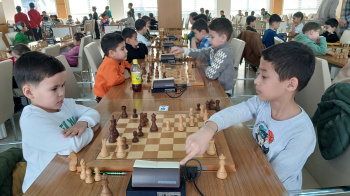 Chess prodigies enter the fight for the championship