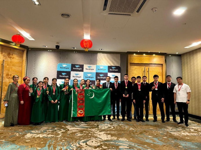  Schoolchildren from Turkmenistan - winners of the International English Olympiad in Malaysia