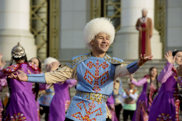  Theater festival starts in Ashgabat