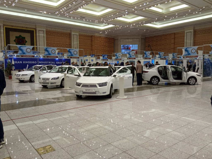 Modern Iranian cars were shown at the exhibition in Ashgabat