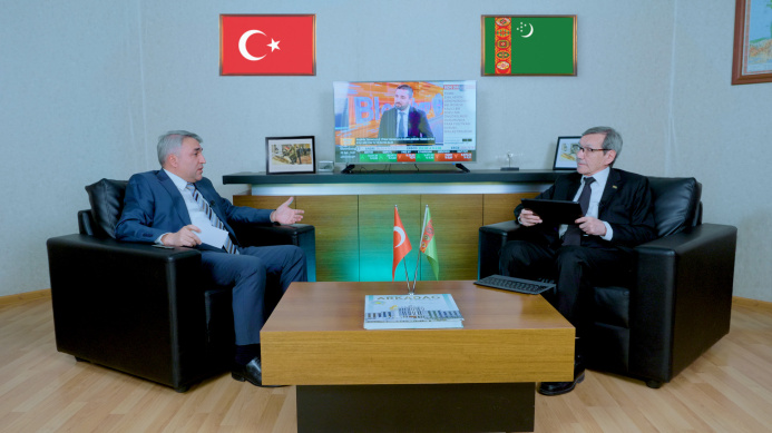  Строим мосты, развиваем бизнес: интервью с турецким атташе по коммерческим вопросам