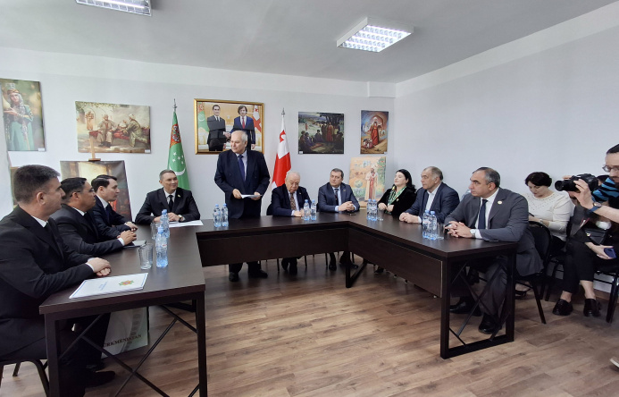  A round table under the title “30th Anniversary of Turkmenistan's Permanent Neutrality: Cooperation for Peace and Trust” was held in Tbilisi