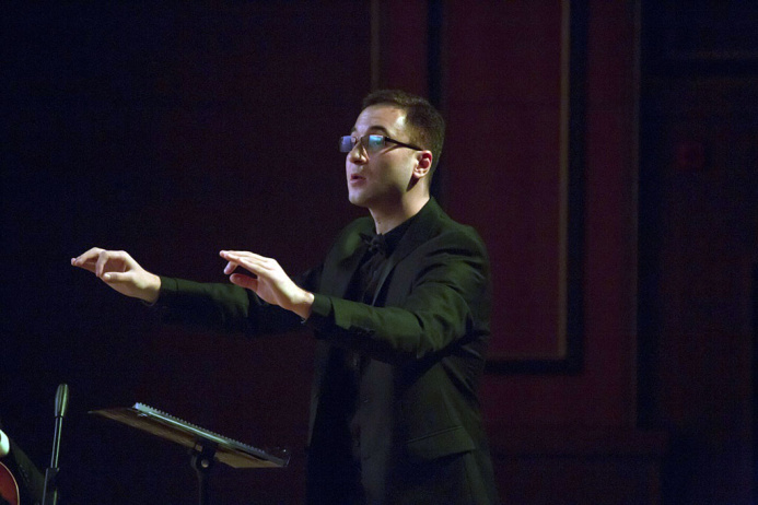  Takhir Atayev's orchestra: attracting "new ears"